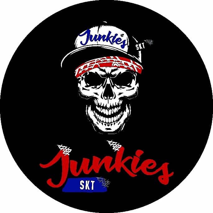 Junkies Skateboard